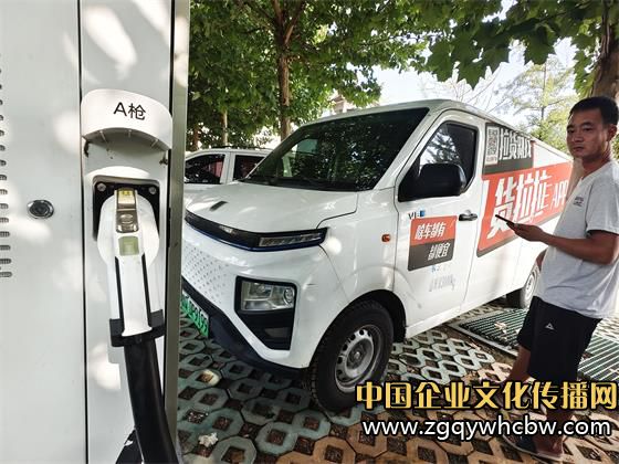 base_download_att (1).jpg