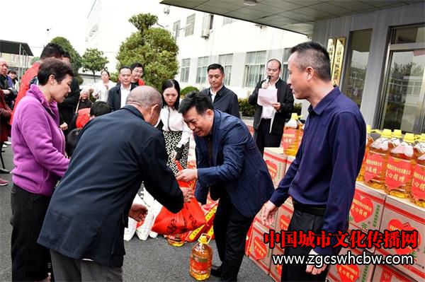 base_download_att (1).jpg